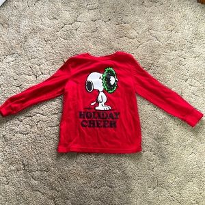 Kids Peanuts brand Snoopy Holiday Cheer shirt size XS
